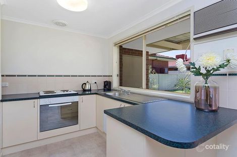 Property photo of 2/107 Southern View Drive West Albury NSW 2640
