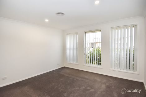 Property photo of 4 Myrtle Close Orange NSW 2800