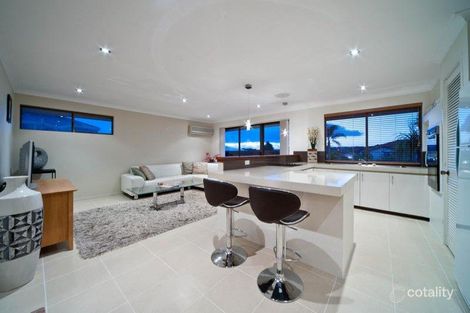 4 Castella Way, Mullaloo, WA 6027