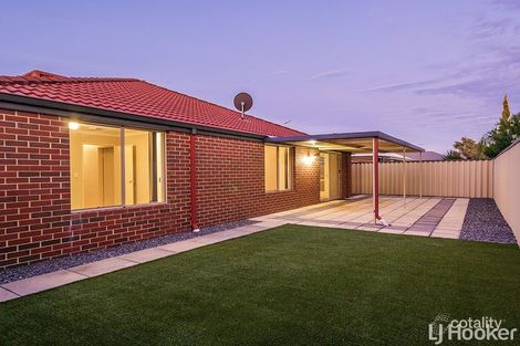 Property photo of 24 Bopeechee Way Port Kennedy WA 6172