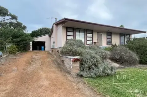 18 Watson St, West Beach, WA 6450