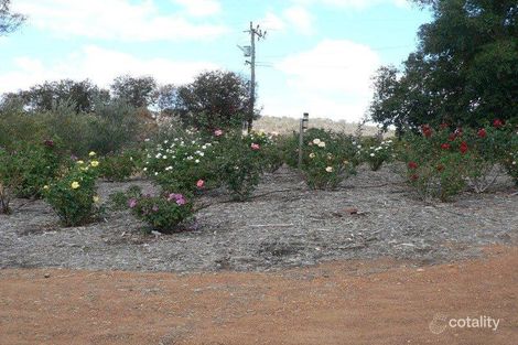 Property photo of 36 Hart Drive Chittering WA 6084
