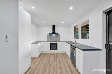 Property photo of 50 Fairbairn Road Cranbourne VIC 3977