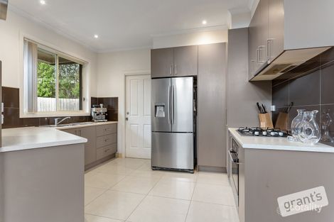 Property photo of 2/32 Hanley Street Narre Warren VIC 3805