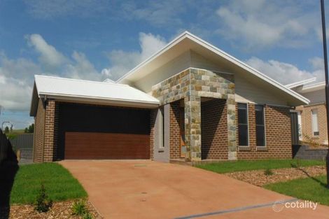 39 Seymour Dr, Flinders, NSW 2529