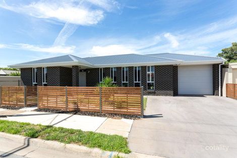 6 Arthur St, Findon, SA 5023