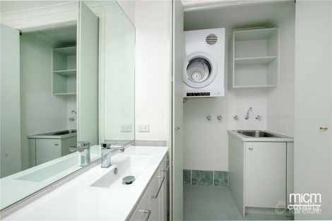 Property photo of 117/283 Spring Street Melbourne VIC 3000