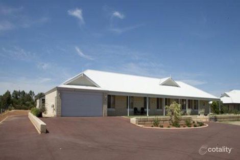 Property photo of 12 Fairbairn Road Serpentine WA 6125