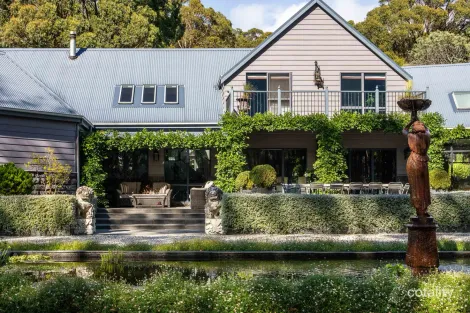 Property photo of 220 Blackmore Road Woodend VIC 3442