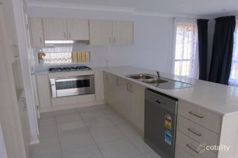 Property photo of 6 Stratheden Avenue Colebee NSW 2761