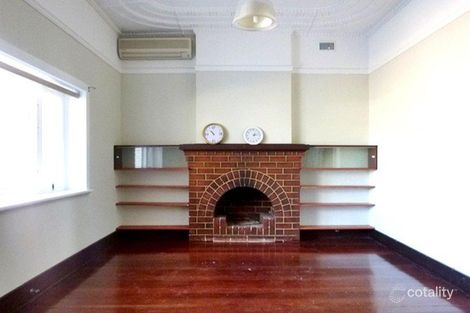 Property photo of 33 Kitchener Avenue Burswood WA 6100