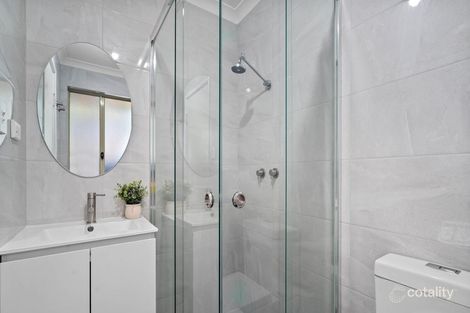Property photo of 13 Firetail Court Seville Grove WA 6112