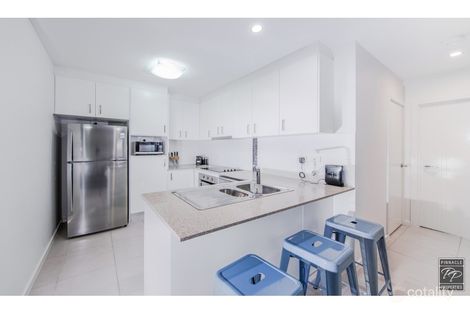 Property photo of 2/49 Theodore Street Stafford QLD 4053