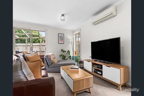 Property photo of 100 Calvert Street Hamlyn Heights VIC 3215