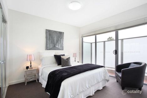 Property photo of 15/21 Lillimur Road Ormond VIC 3204