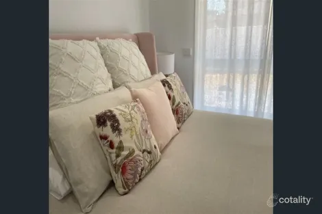 Property photo of 6 Pasadena Court Broadbeach Waters QLD 4218