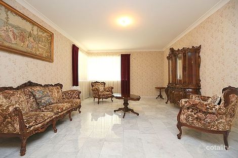 Property photo of 51 Flinders Road Georges Hall NSW 2198