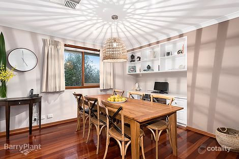 3 Confait Ct, Berwick, VIC 3806