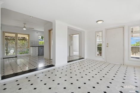 Property photo of 4 Michael Avenue Hackham SA 5163