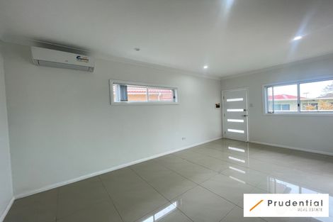 Property photo of 25 Harrow Road Glenfield NSW 2167