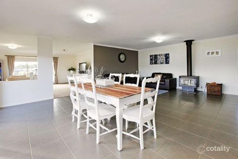 Property photo of 12 Carl Court Inverleigh VIC 3321