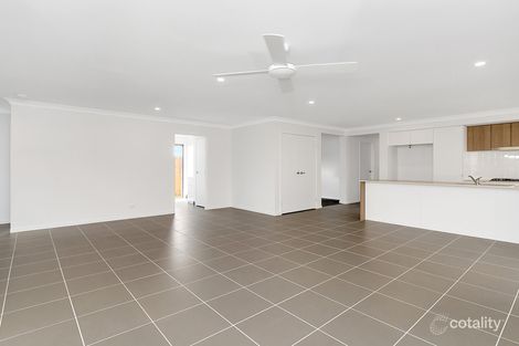 Property photo of 10 Brunner Drive Park Ridge QLD 4125