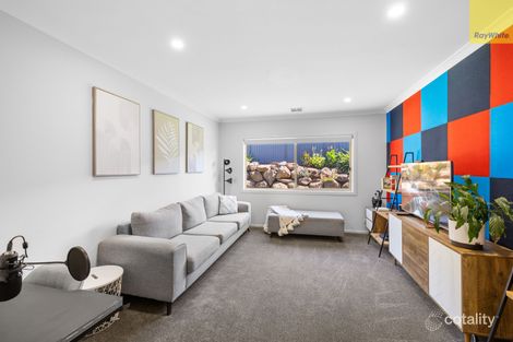 Property photo of 11 Fairway Crescent Darley VIC 3340