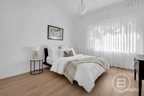 Property photo of 11 Oshannassy Street Essendon North VIC 3041