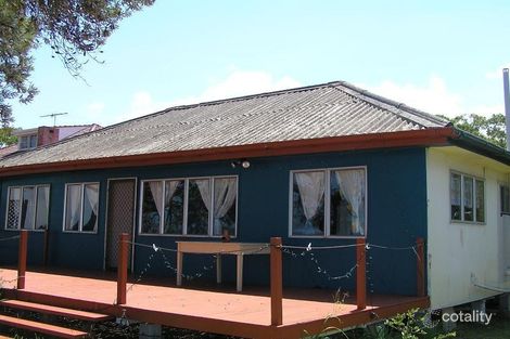 Property photo of 63 Bishop Road Beachmere QLD 4510