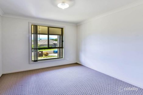 Property photo of 2 Thompson Place Tahmoor NSW 2573