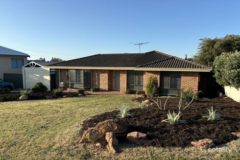 Property photo of 4 Pinnaroo Drive Padbury WA 6025