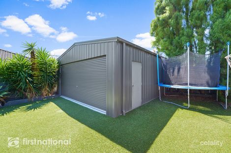 Property photo of 12 Chiswick Crescent Drouin VIC 3818