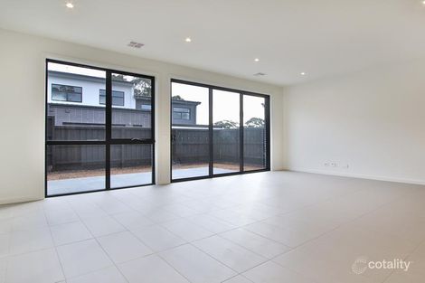 Property photo of 10 Phar Lap Drive Doncaster VIC 3108