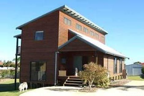 3 Noreena Ave, Golden Bay, WA 6174