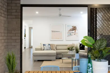 Property photo of 64 Lakeview Promenade Newport QLD 4020