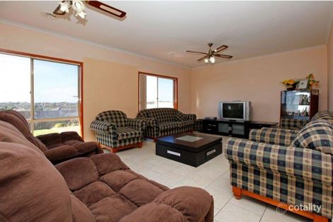 Property photo of 12 Tollkeepers Parade Attwood VIC 3049