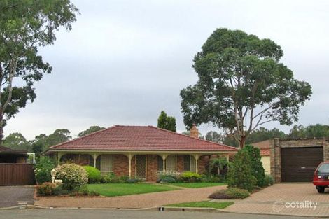 8 Batlow Pl, Bossley Park, NSW 2176