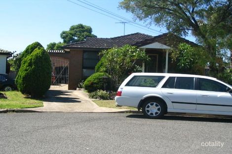 16 Snowdon Cres, Smithfield, NSW 2164