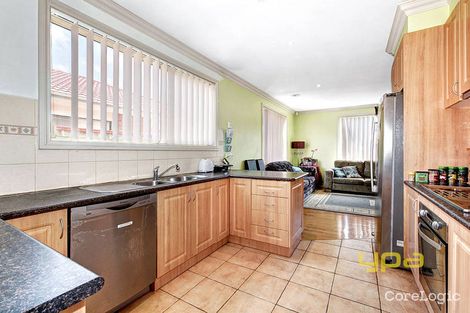 Property photo of 5 Brushwood Circuit Roxburgh Park VIC 3064