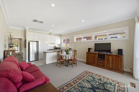Property photo of 2/36 Sunnyside Grove Bentleigh VIC 3204
