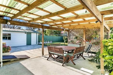 Property photo of 31 Phillips Crescent Mangerton NSW 2500