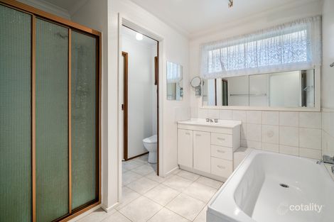 Property photo of 7 Warrenwood Close Ferntree Gully VIC 3156
