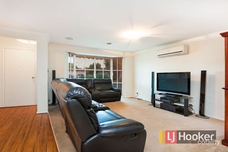 Property photo of 5 Ellindale Close Hampton Park VIC 3976