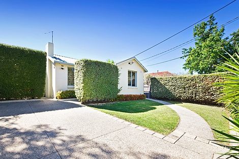 Property photo of 14 Smith Street Hampton VIC 3188