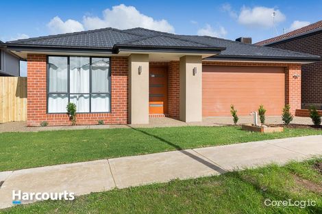 Property photo of 35 Nixon Drive Berwick VIC 3806