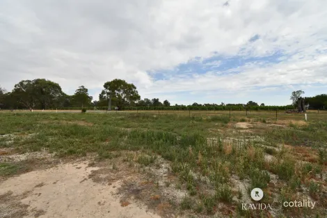 Property photo of 44 Shadforth Street Oxley VIC 3678