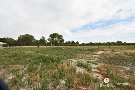 Property photo of 44 Shadforth Street Oxley VIC 3678