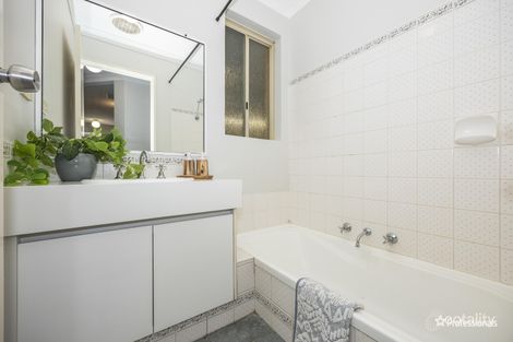 Property photo of 3 Akita Court Merriwa WA 6030