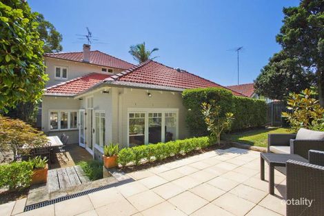 14 Narooma Rd, Northbridge, NSW 2063