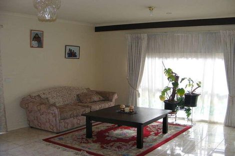 Property photo of 195 Maramba Drive Narre Warren VIC 3805